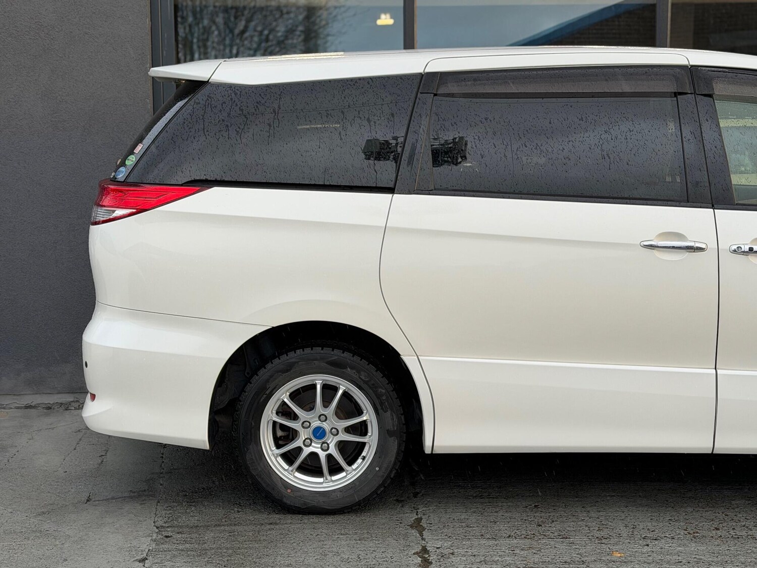 Used Toyota Estima for sale - 78214298: Photo 11