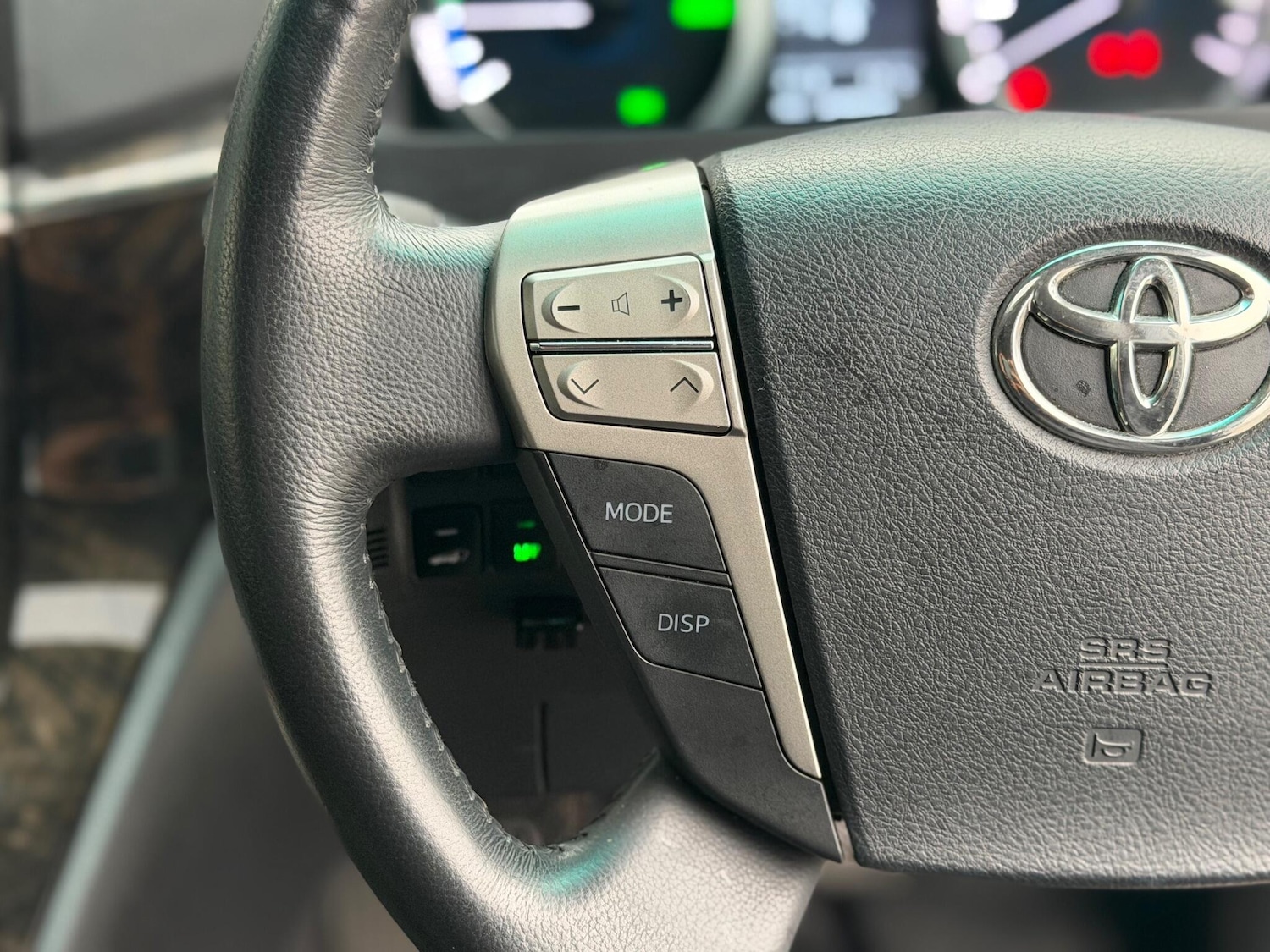 Used Toyota Alphard for sale - 77103565: Photo 32