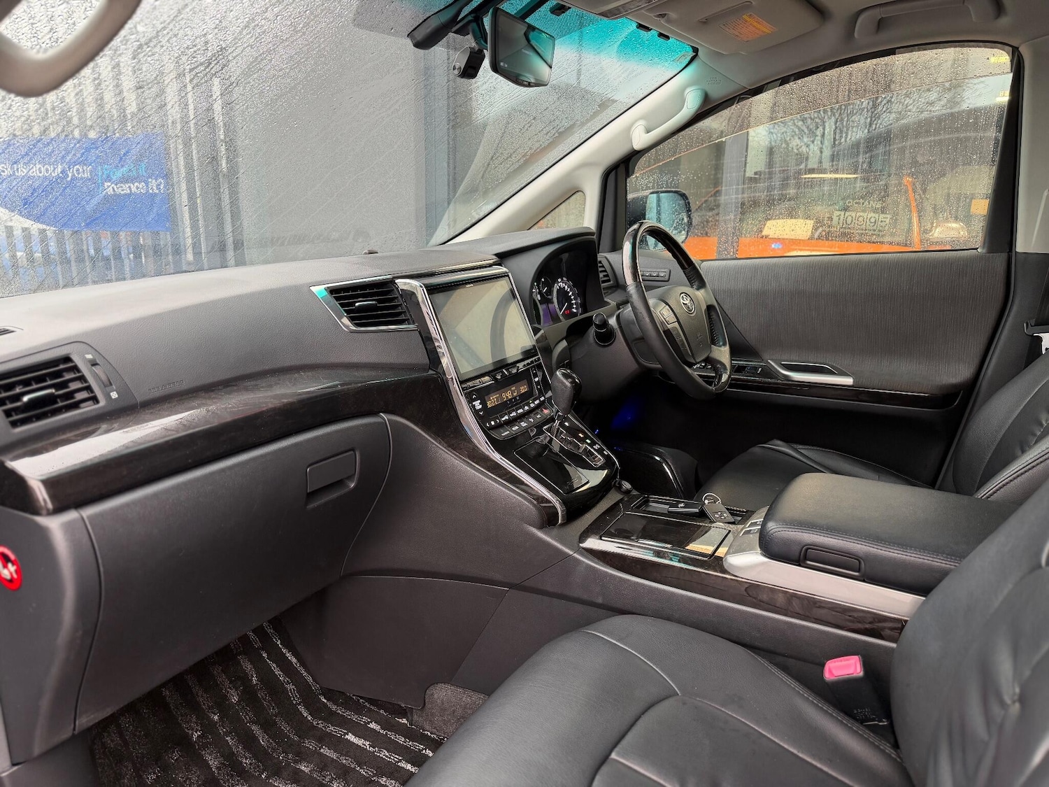 Used Toyota Alphard for sale - 77103565: Photo 42