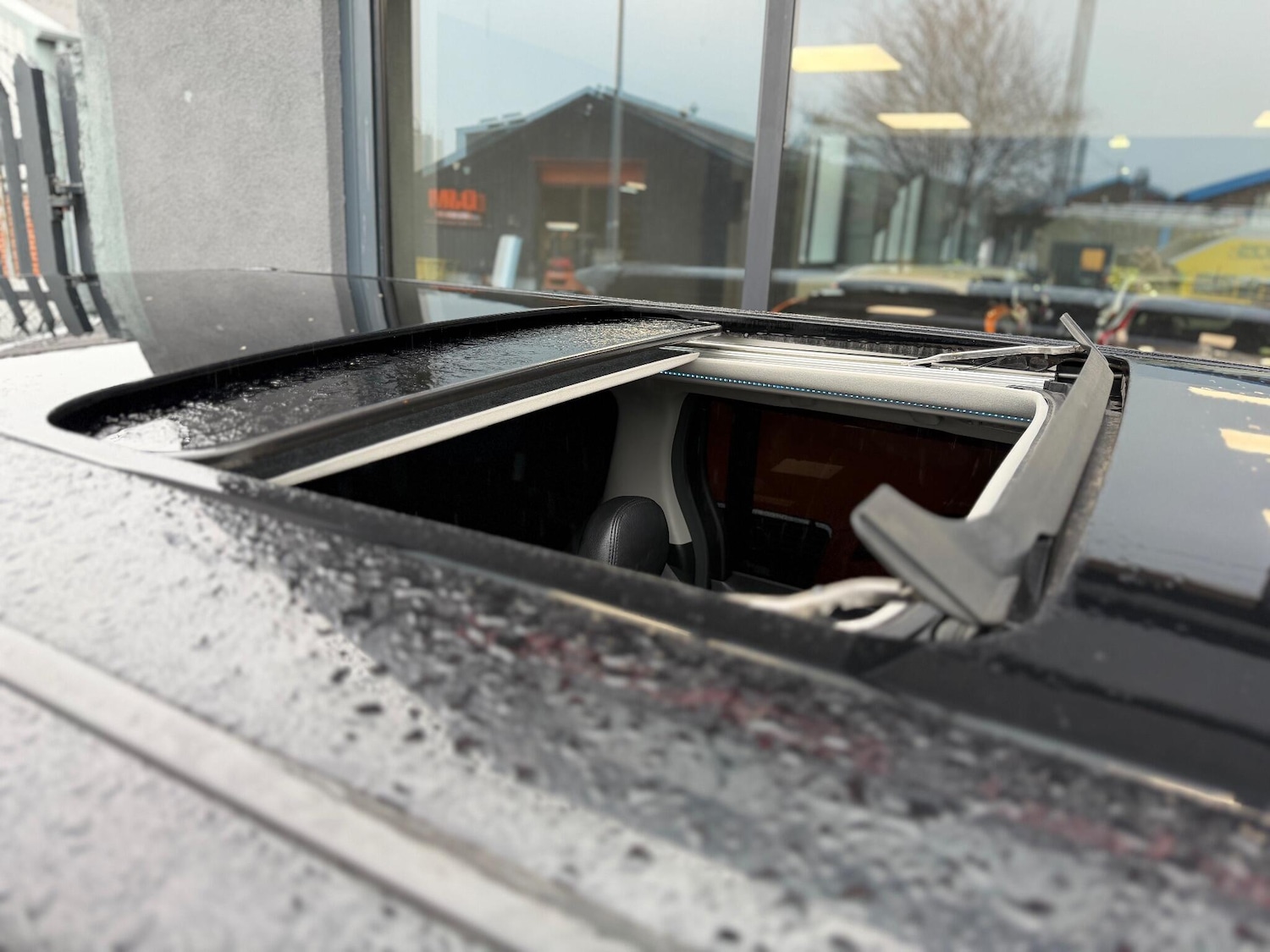 Used Toyota Alphard for sale - 77103565: Photo 46