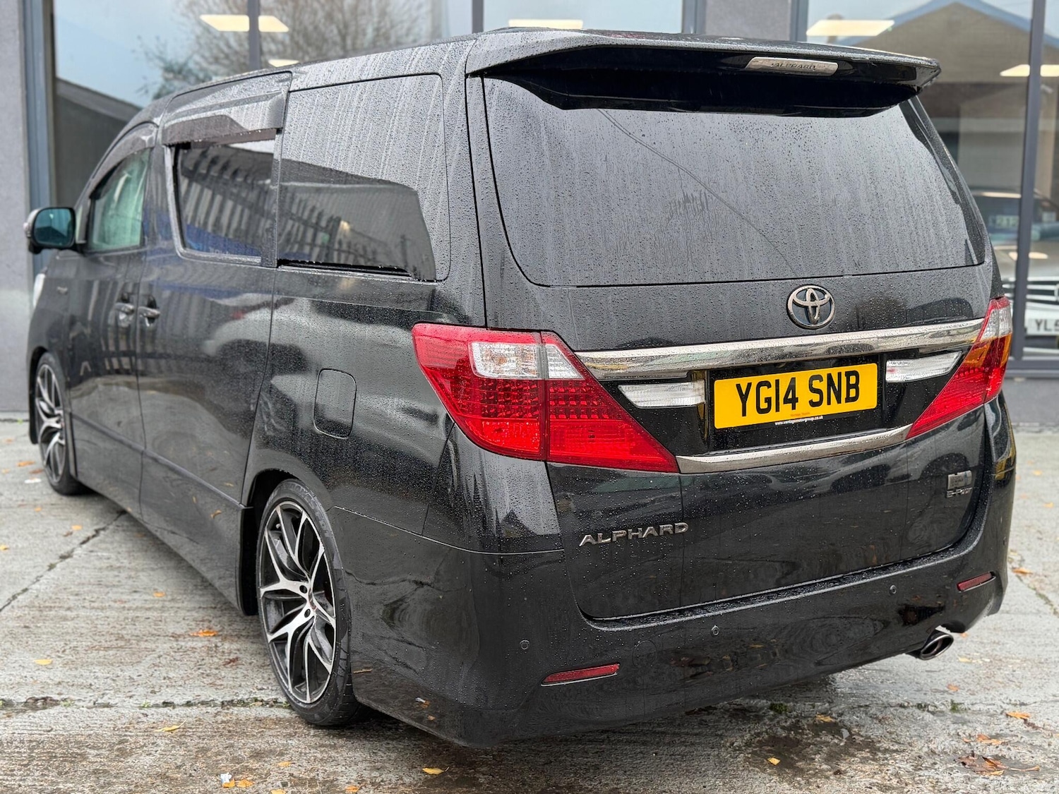 Used Toyota Alphard for sale - 77103565: Photo 6