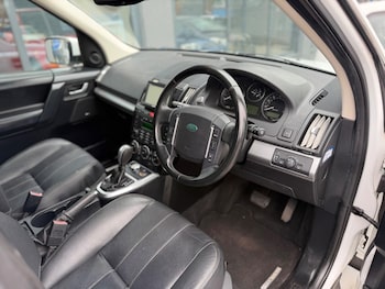 Used Land Rover Freelander 2 2015 for sale - 78784640: Photo