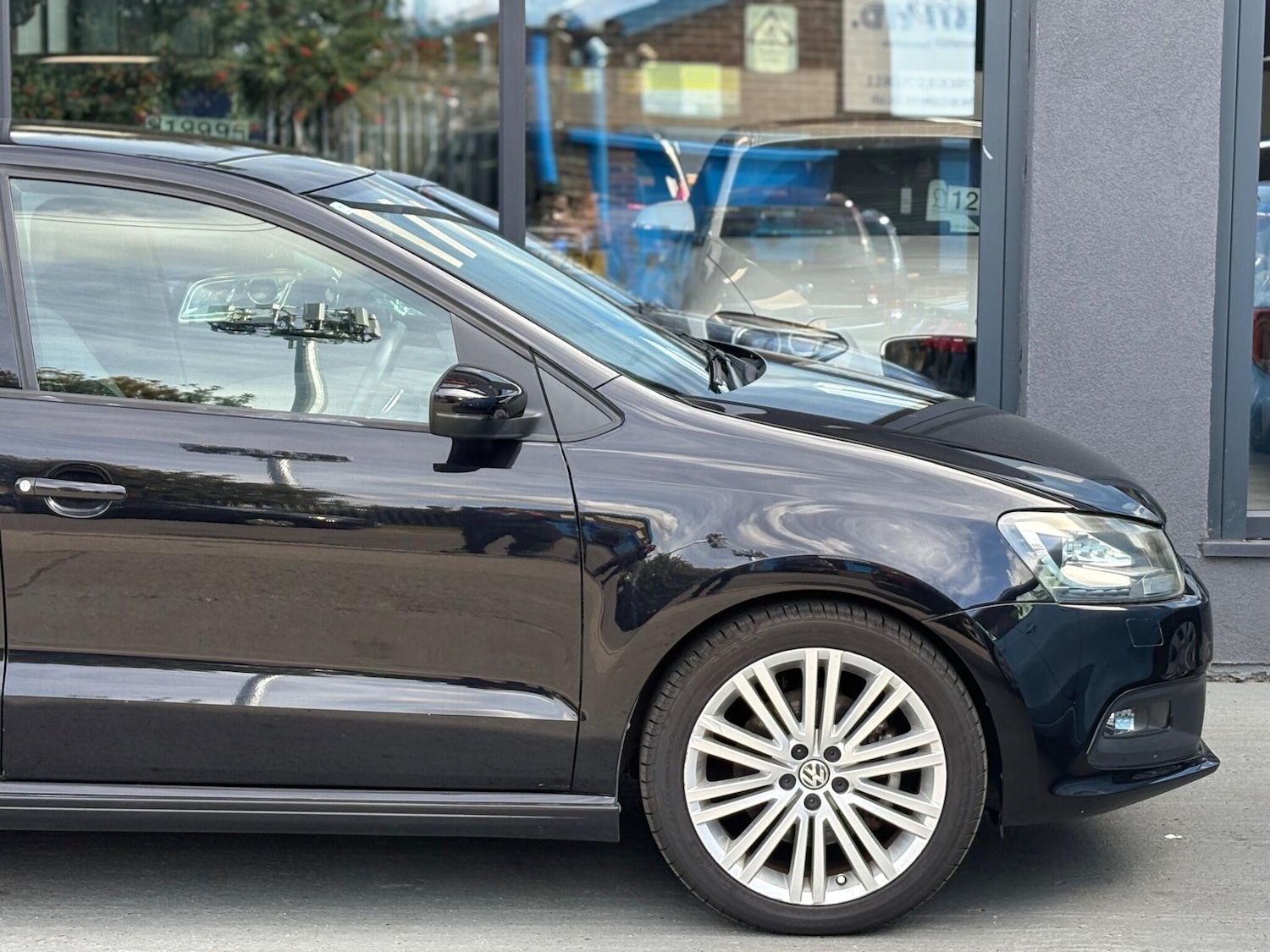 Used Volkswagen Polo for sale - 77191267: Photo 12