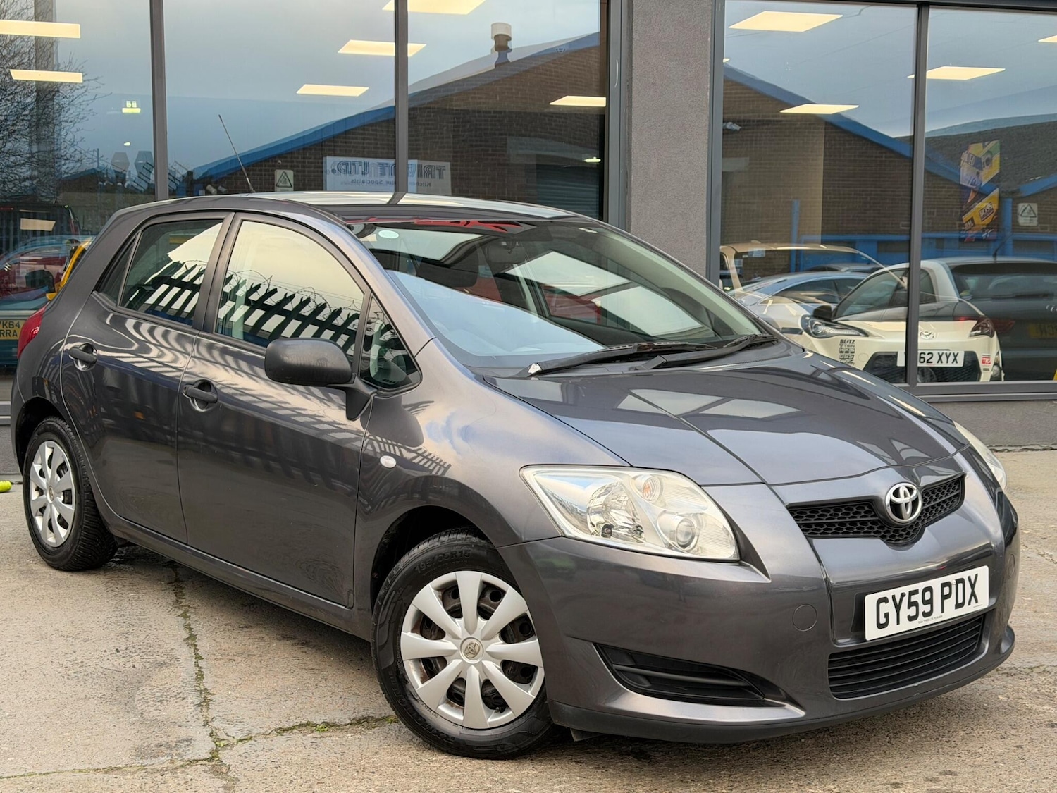 Used Toyota Auris 2009 for sale - 78047584: Photo 2
