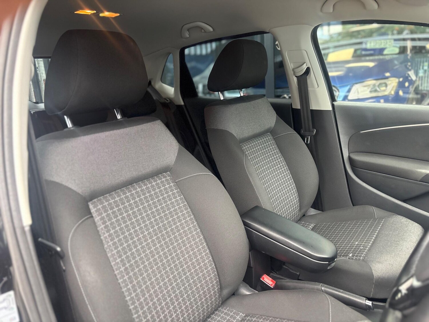 Used Volkswagen Polo for sale - 77524048: Photo 25