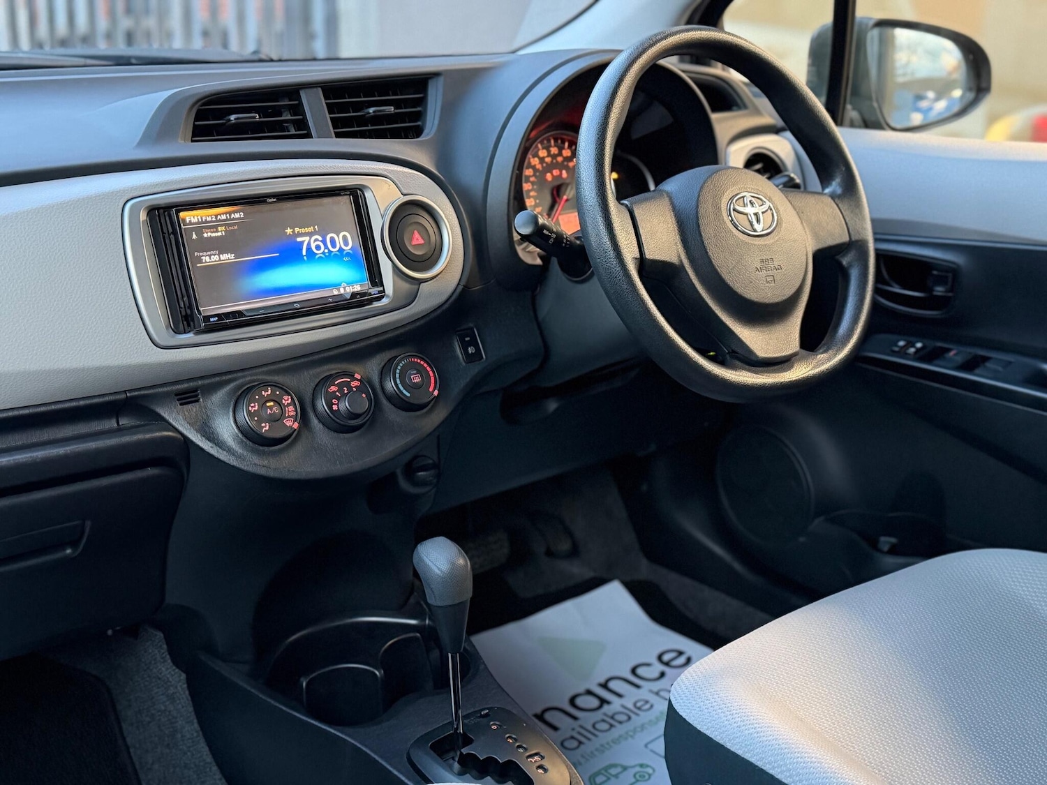 Used Toyota Yaris for sale - 77314571: Photo 3