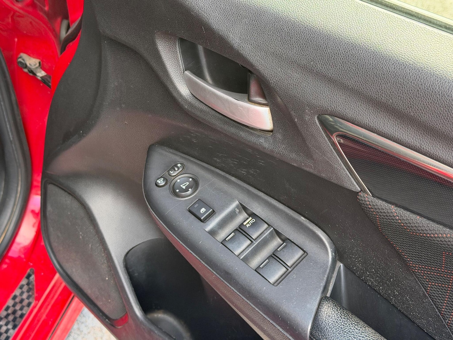 Used Honda Fit for sale - 78047740: Photo 17