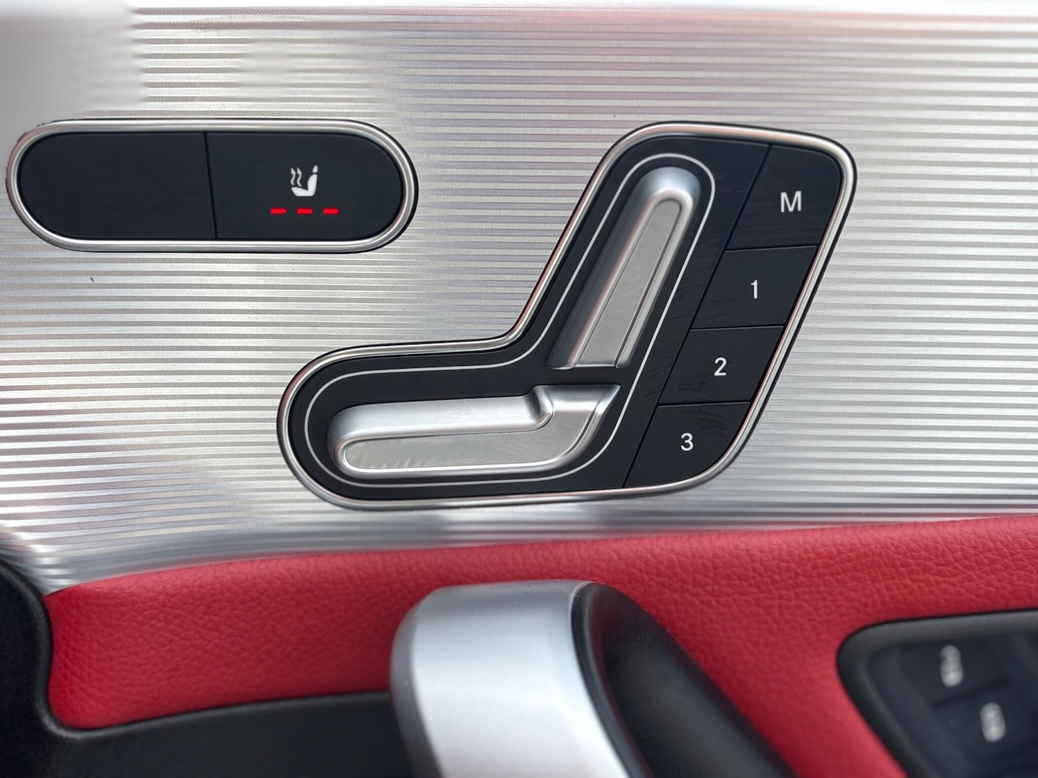 Used Mercedes-Benz A-Class for sale - 77103669: Photo 39