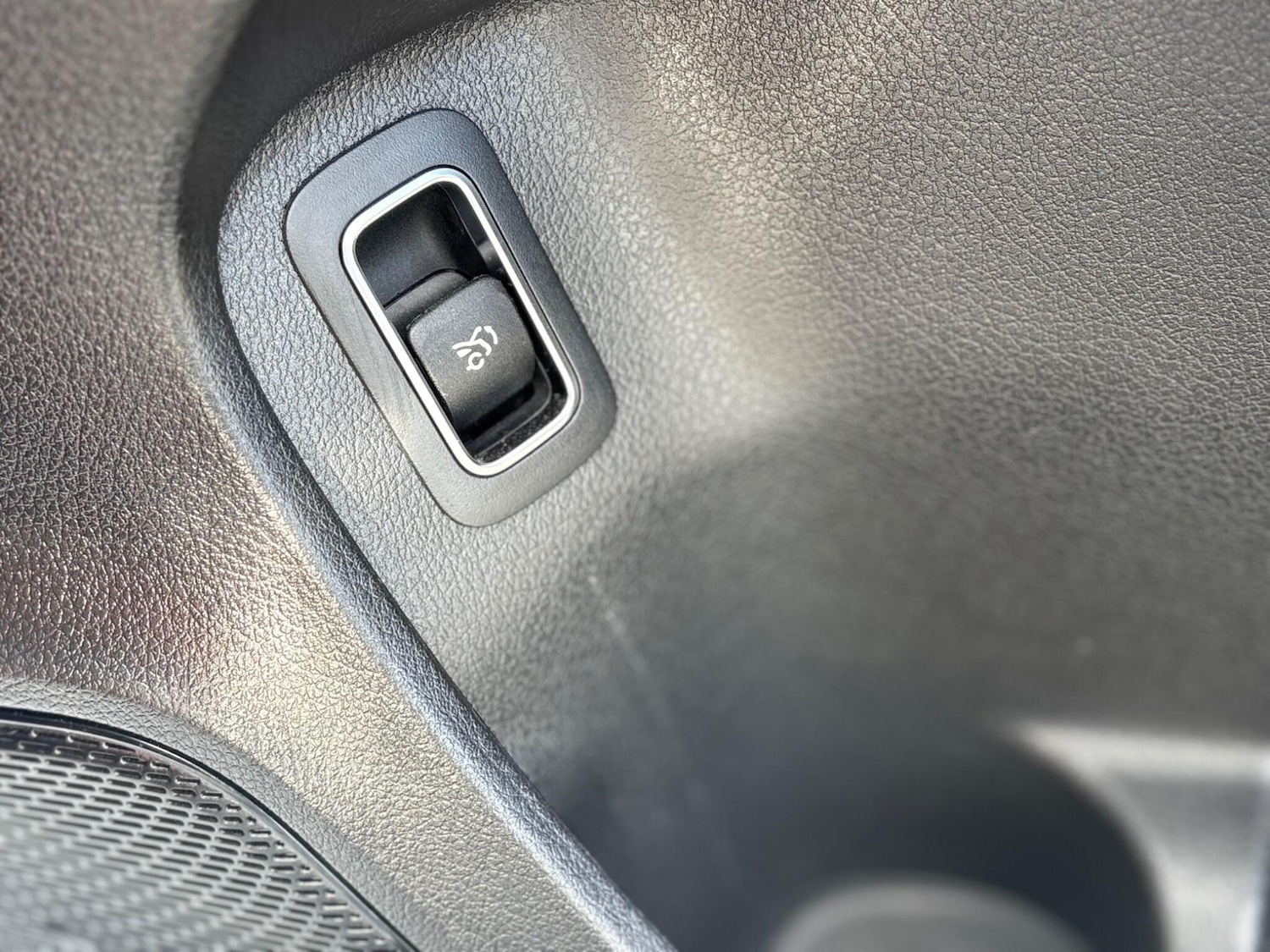 Used Mercedes-Benz A-Class for sale - 77103669: Photo 40