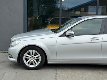 Used Mercedes-Benz C Class 2013 for sale - 78622237: Photo