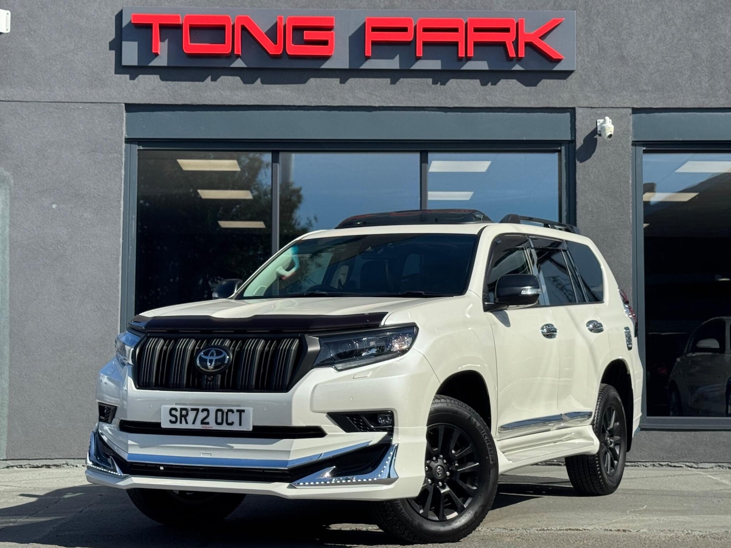 Used Toyota Land Cruiser for sale - 77103596: Photo 10