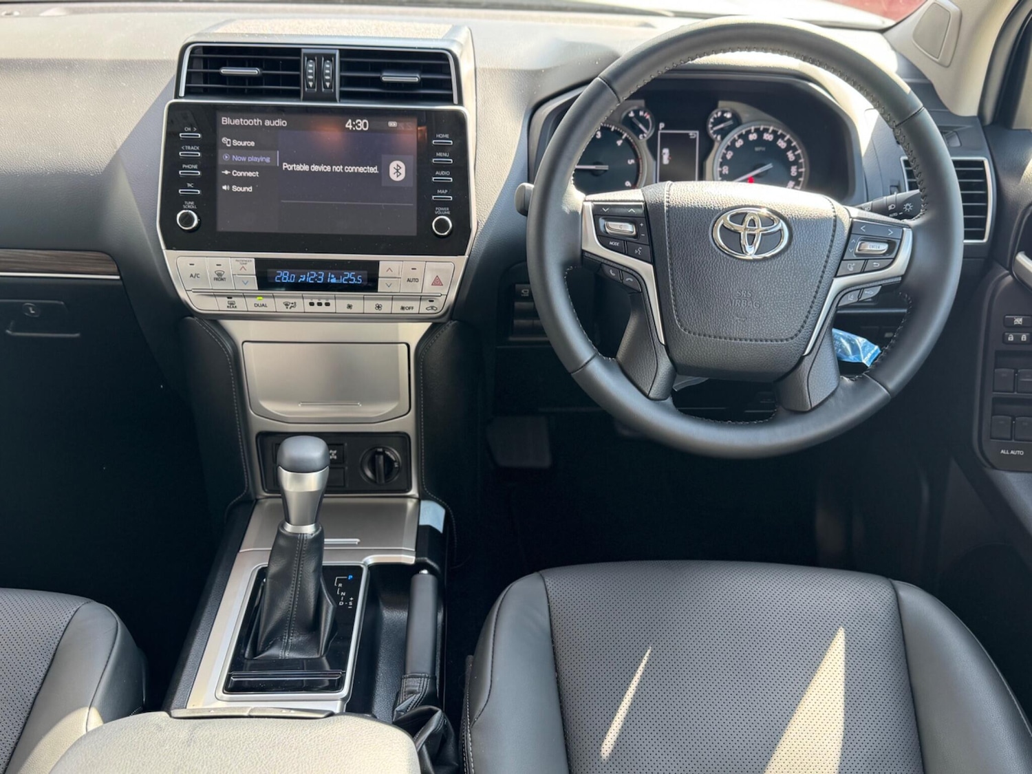 Used Toyota Land Cruiser for sale - 77103596: Photo 21