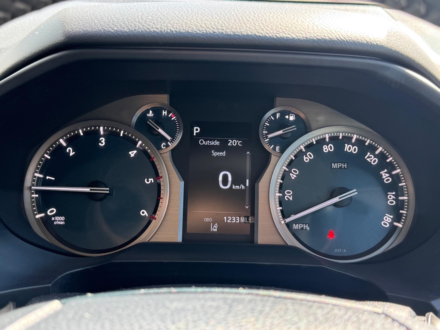 Used Toyota Land Cruiser for sale - 77103596: Photo 39