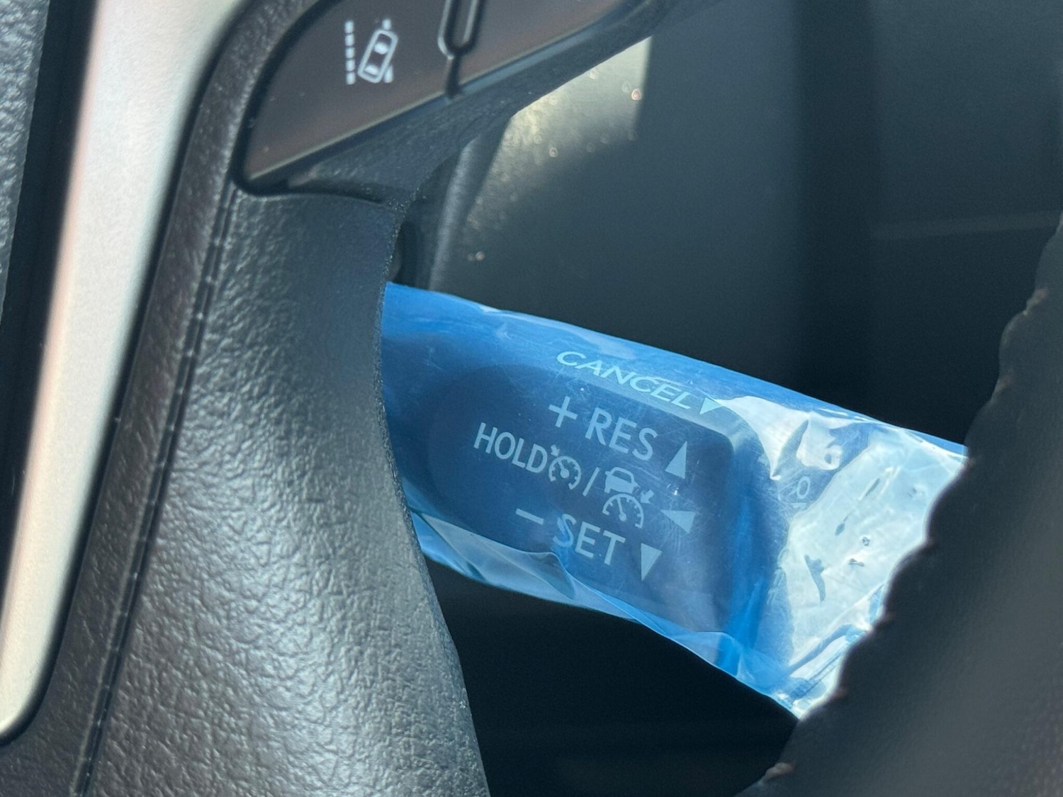 Used Toyota Land Cruiser for sale - 77103596: Photo 40