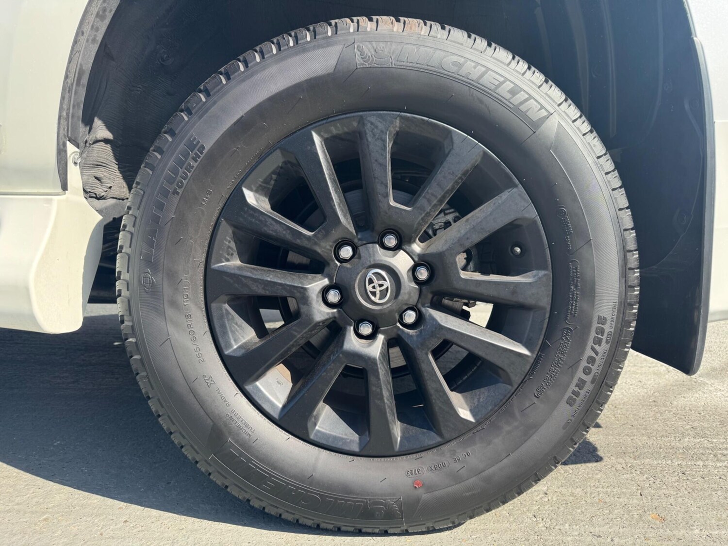 Used Toyota Land Cruiser for sale - 77103596: Photo 50