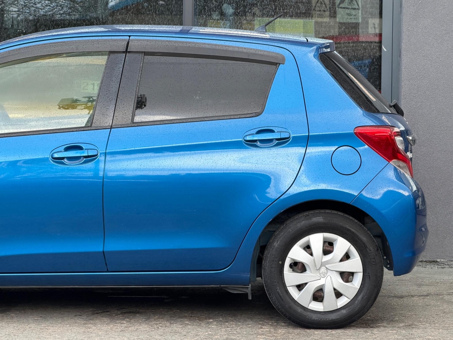 Used Toyota Yaris for sale - 78136128: Photo 12