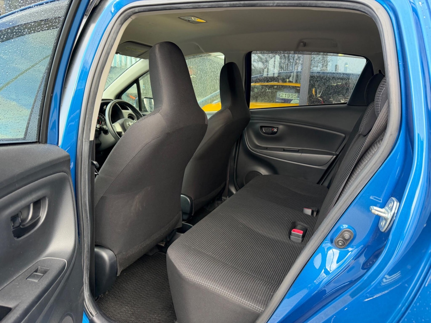 Used Toyota Yaris for sale - 78136128: Photo 25