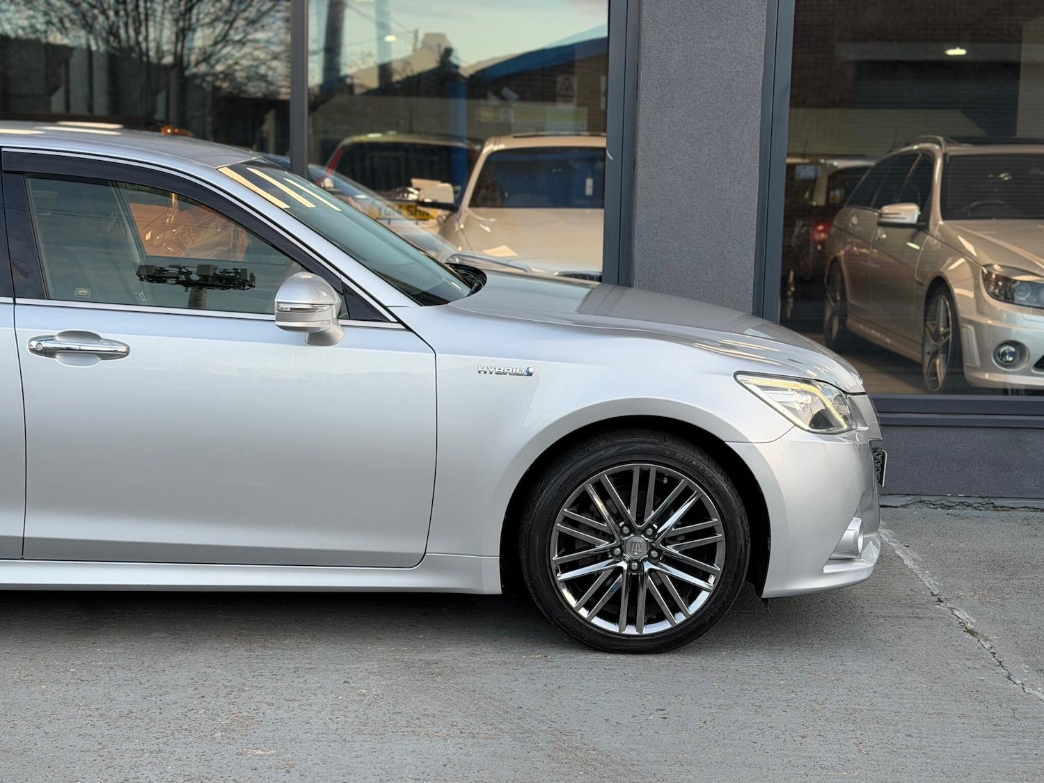 Used Toyota Crown for sale - 77396179: Photo 11