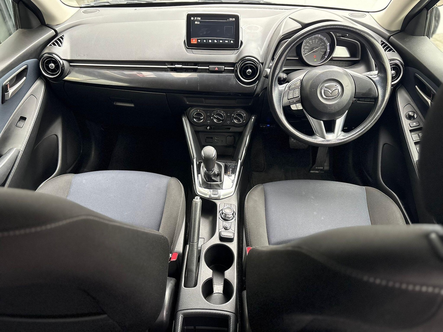 Used Mazda Mazda2 for sale - 77455090: Photo 21