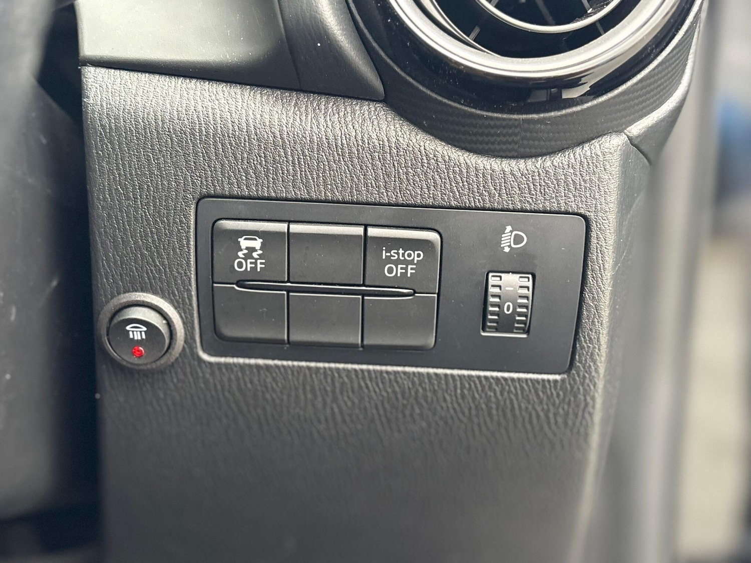 Used Mazda Mazda2 for sale - 77455090: Photo 34