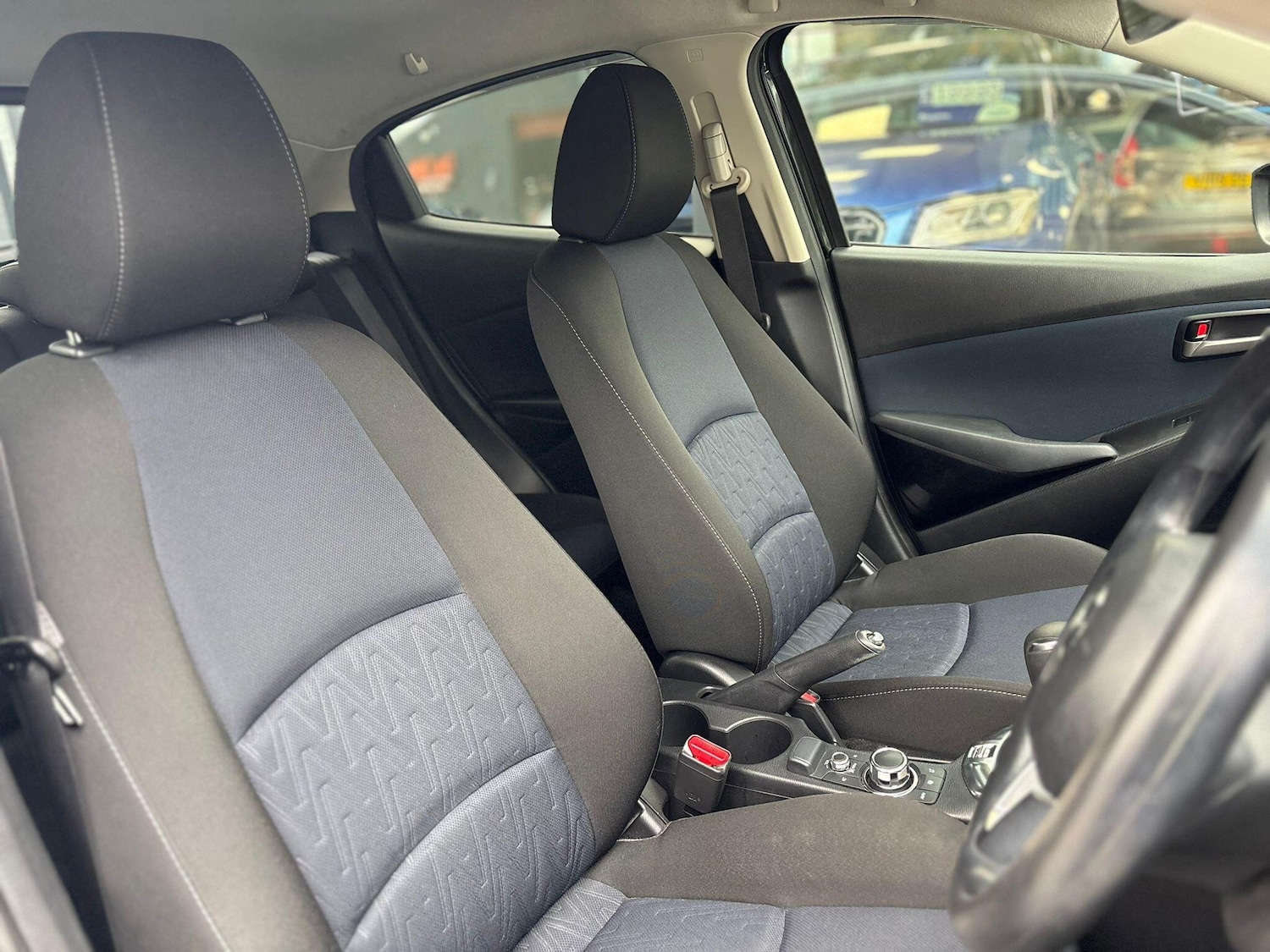 Used Mazda Mazda2 for sale - 77455090: Photo 35