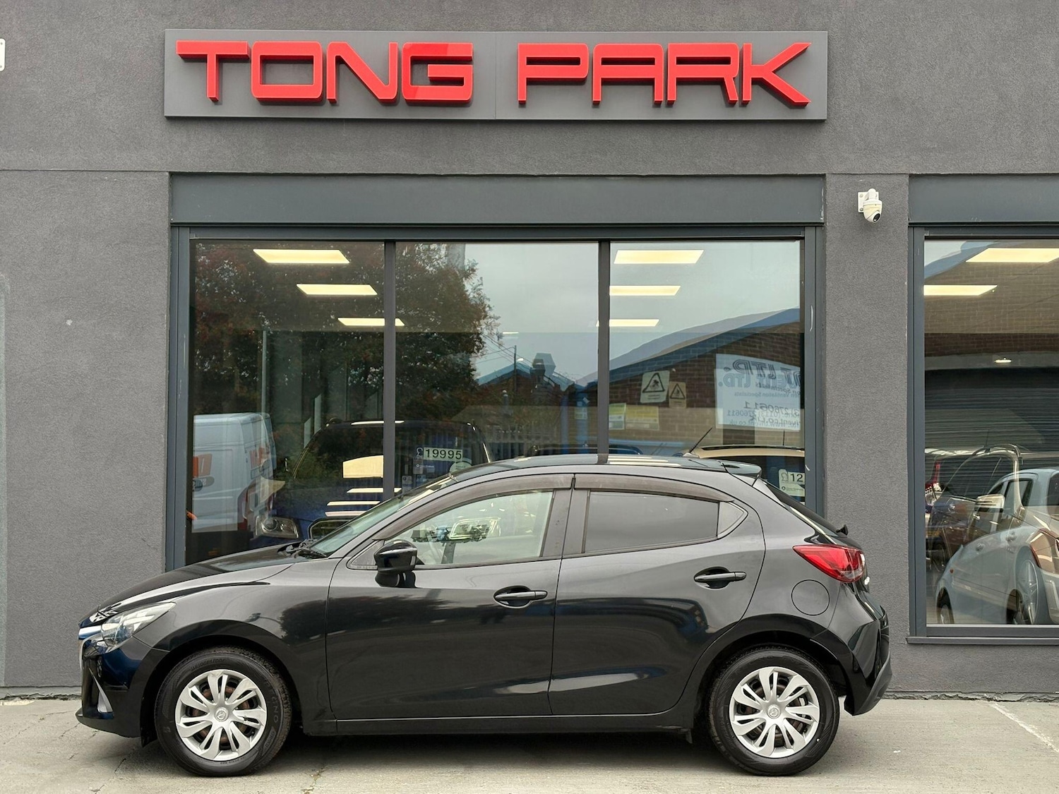 Used Mazda Mazda2 for sale - 77455090: Photo 9