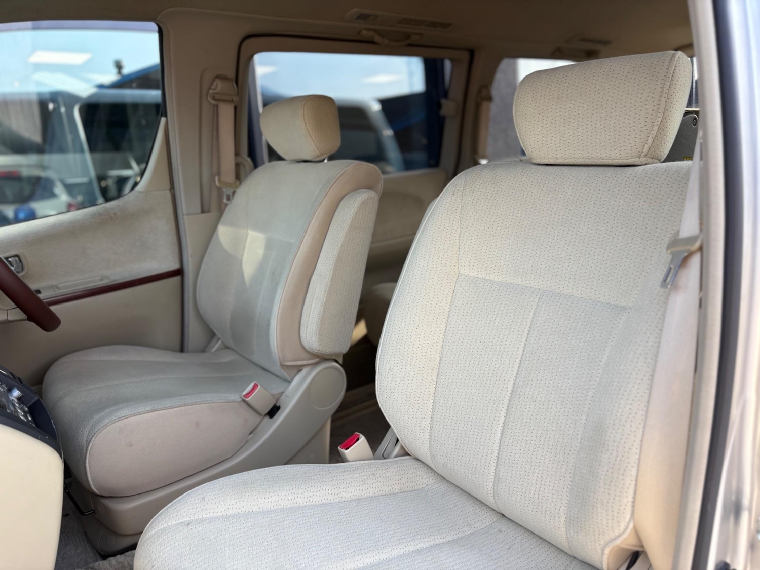 Used Nissan Elgrand 2025 for sale - 78047021: Photo 16