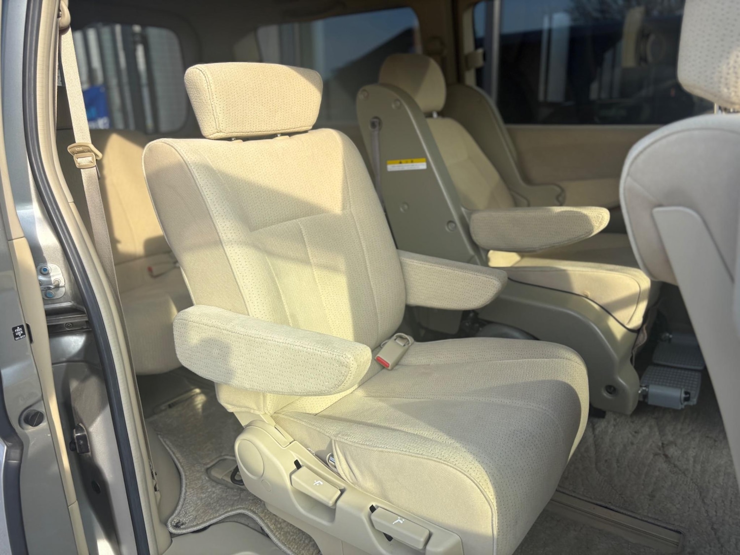 Used Nissan Elgrand 2025 for sale - 78047021: Photo 27