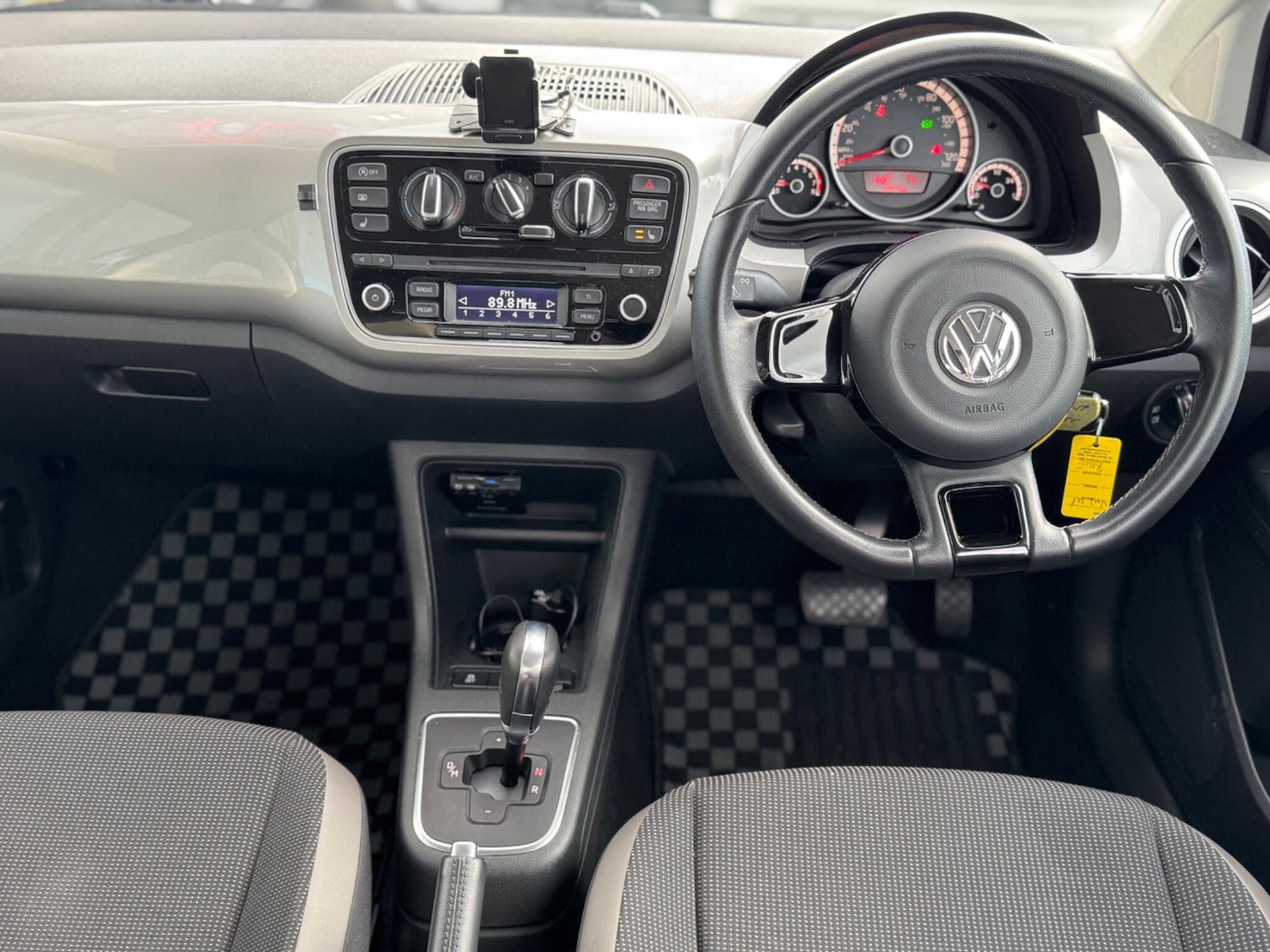 Used Volkswagen up! for sale - 77215420: Photo 15