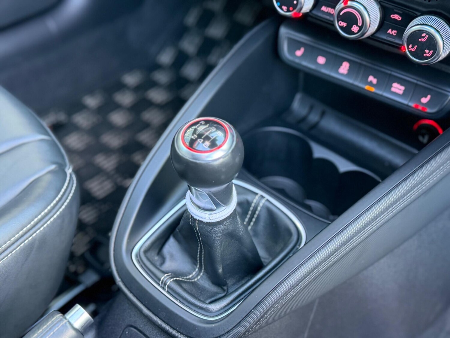 Used Audi S1 for sale - 77400576: Photo 24