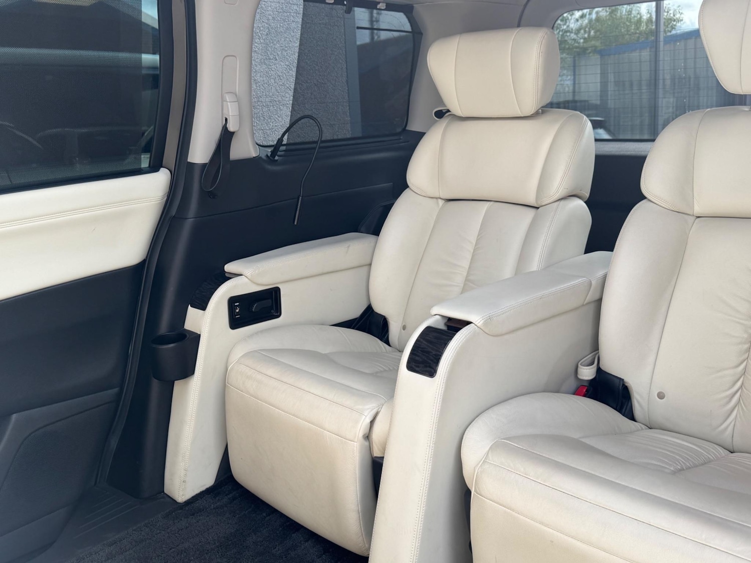 Used Nissan Elgrand 2025 for sale - 77550230: Photo 36