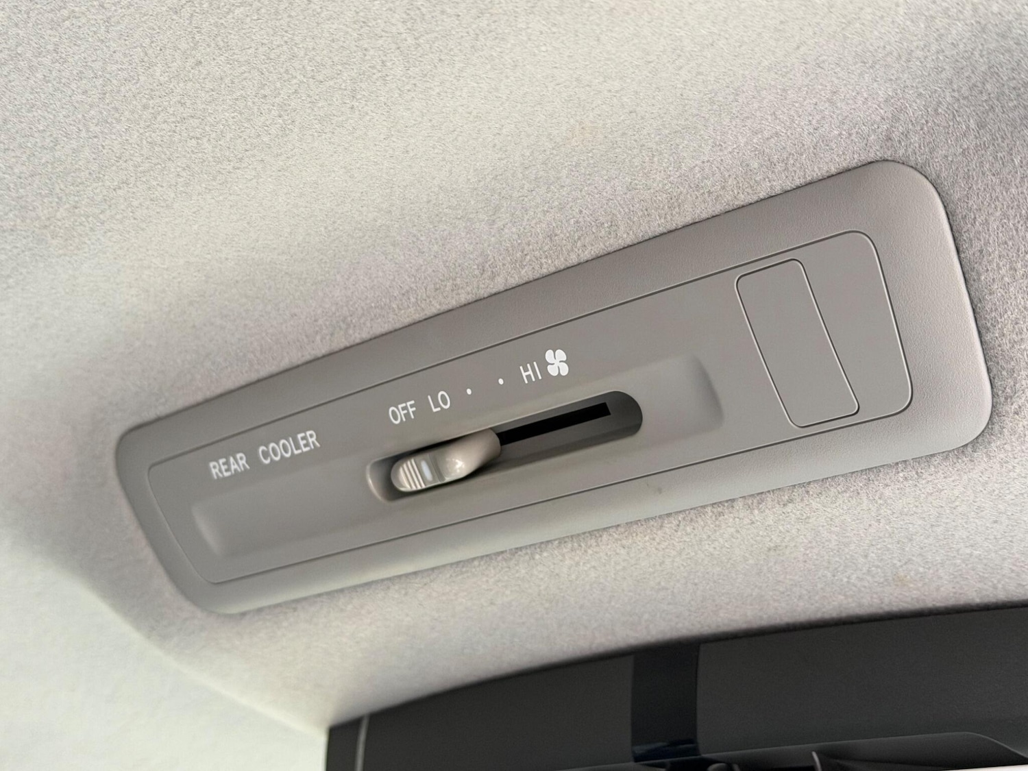 Used Toyota Estima for sale - 77646986: Photo 36