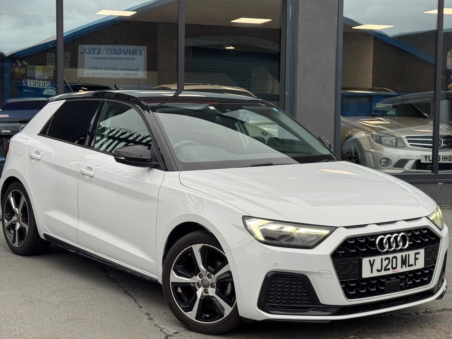 Used Audi A1 for sale - 77103662: Photo 2