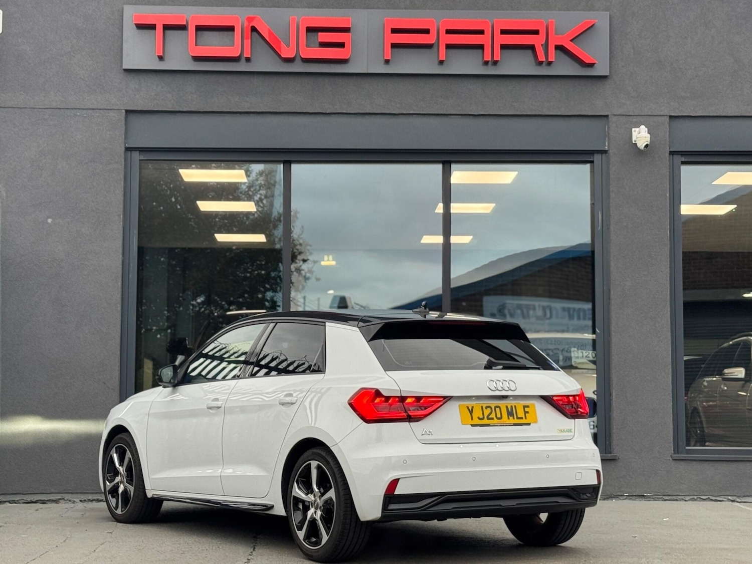 Used Audi A1 for sale - 77103662: Photo 3