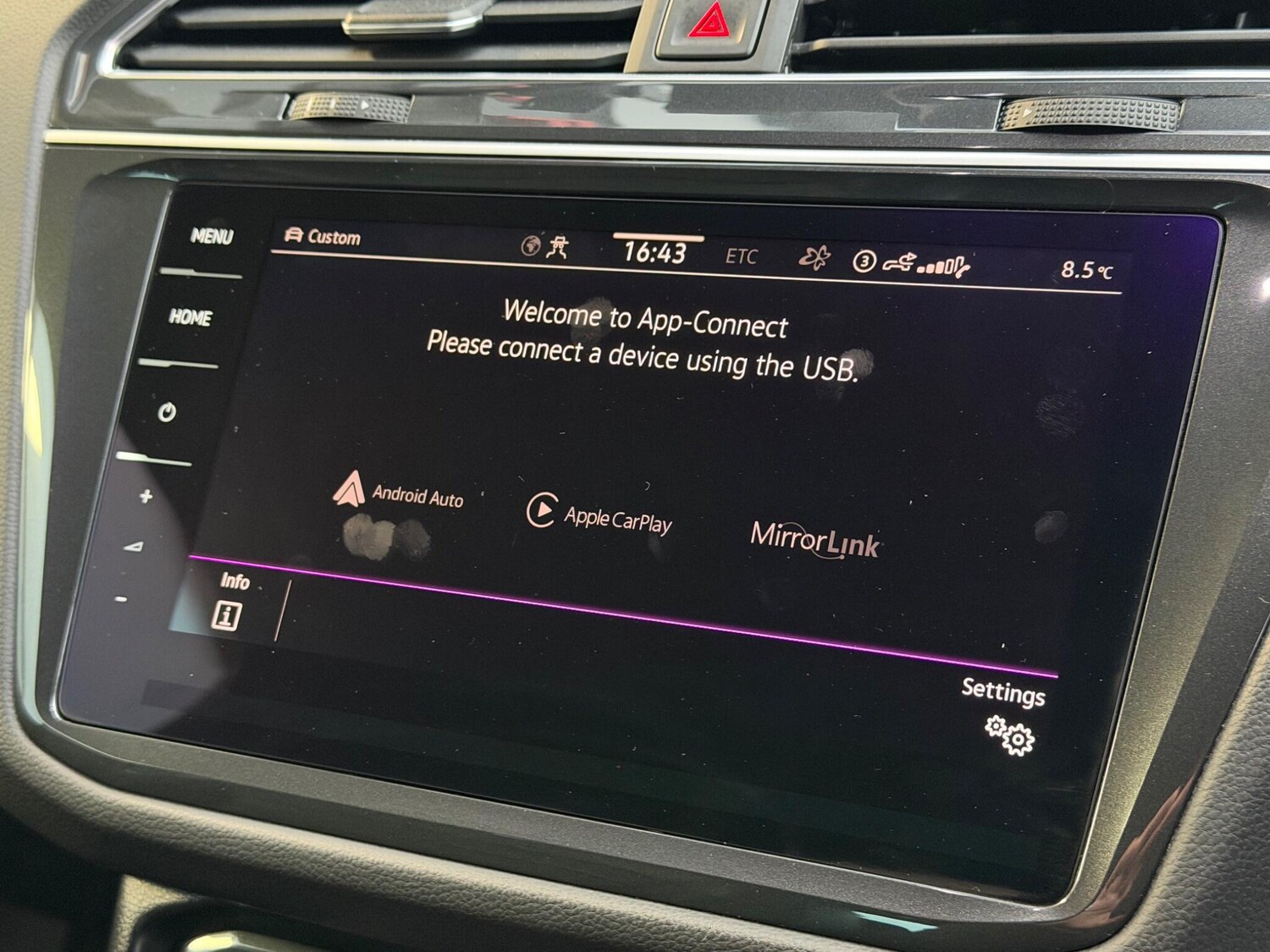 Used Volkswagen Tiguan for sale - 77925848: Photo 36