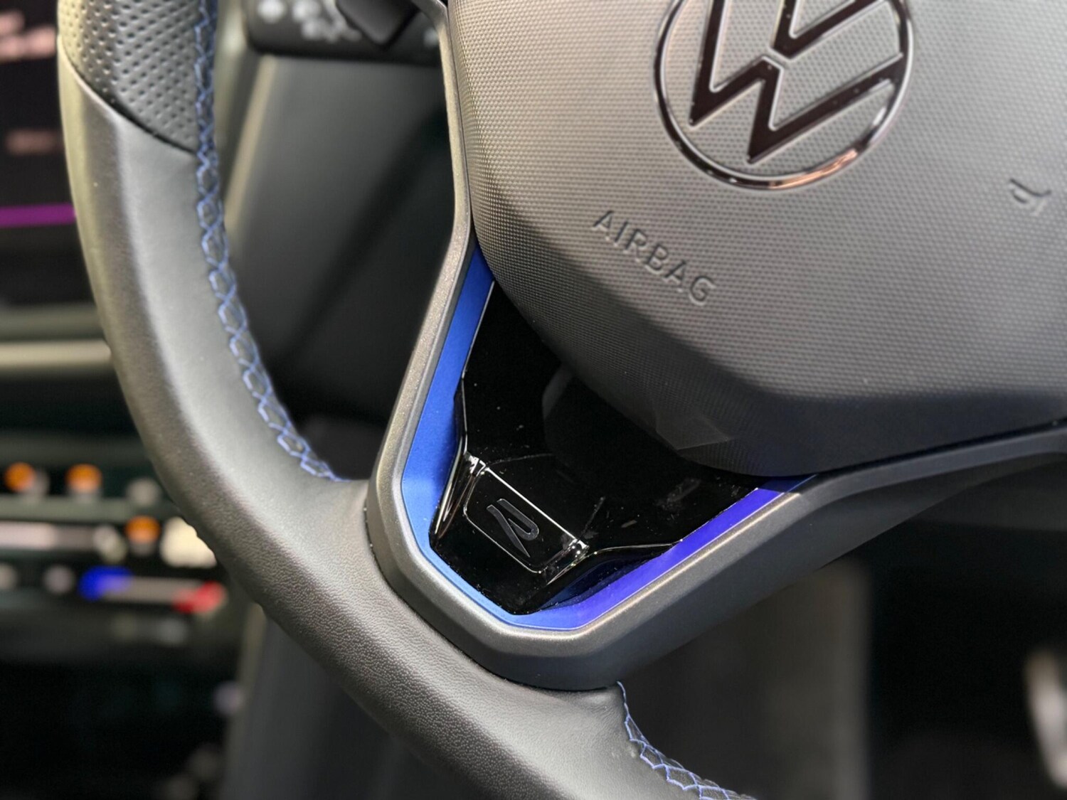 Used Volkswagen Tiguan for sale - 77925848: Photo 40