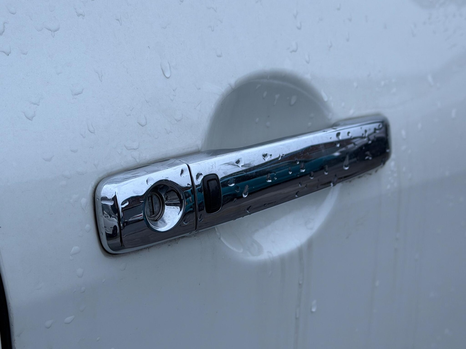 Used Nissan Elgrand for sale - 77386491: Photo 17