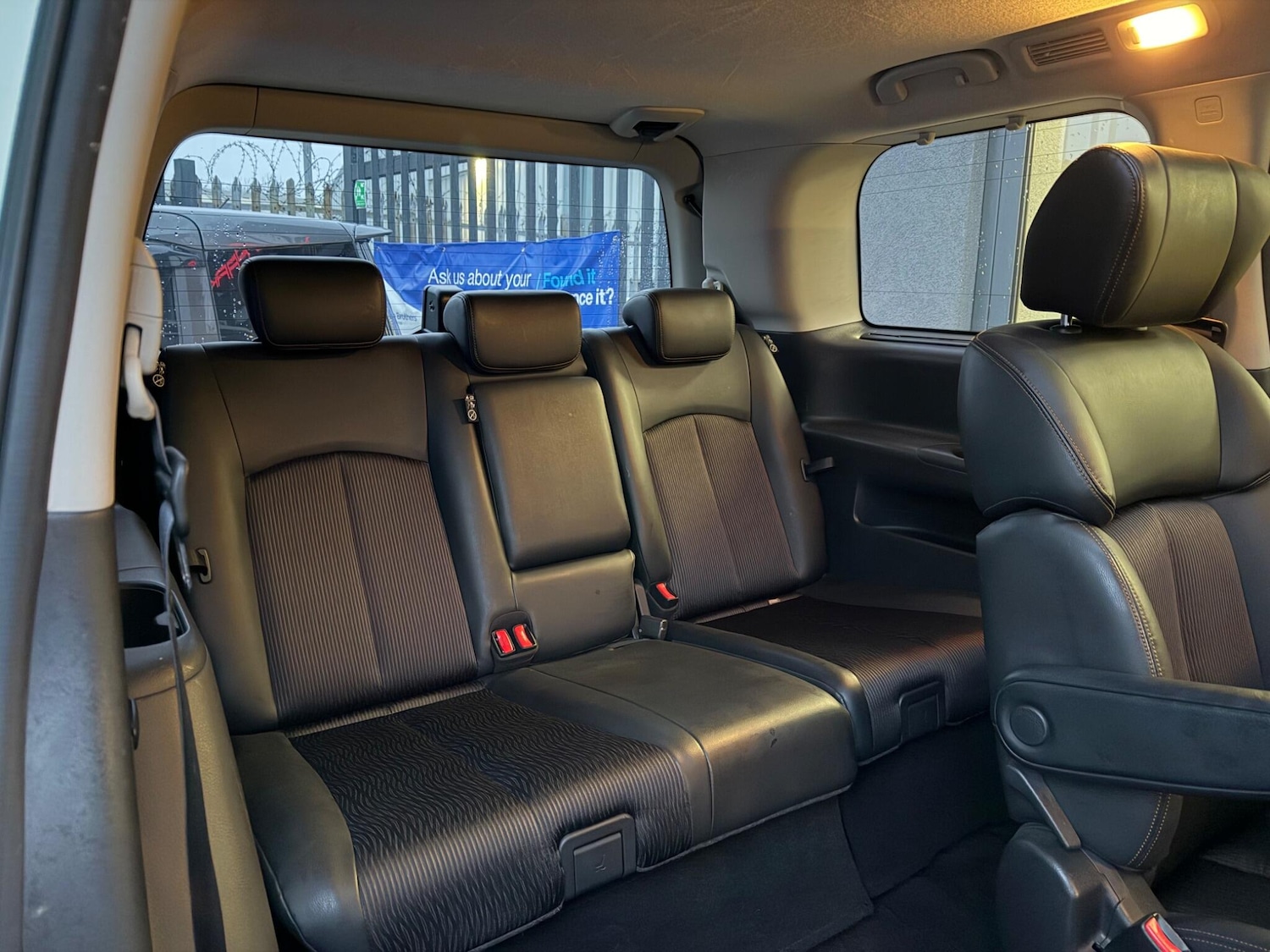 Used Nissan Elgrand for sale - 77386491: Photo 33