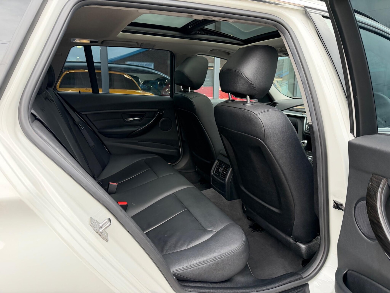 Used BMW 3 Series for sale - 77993455: Photo 34