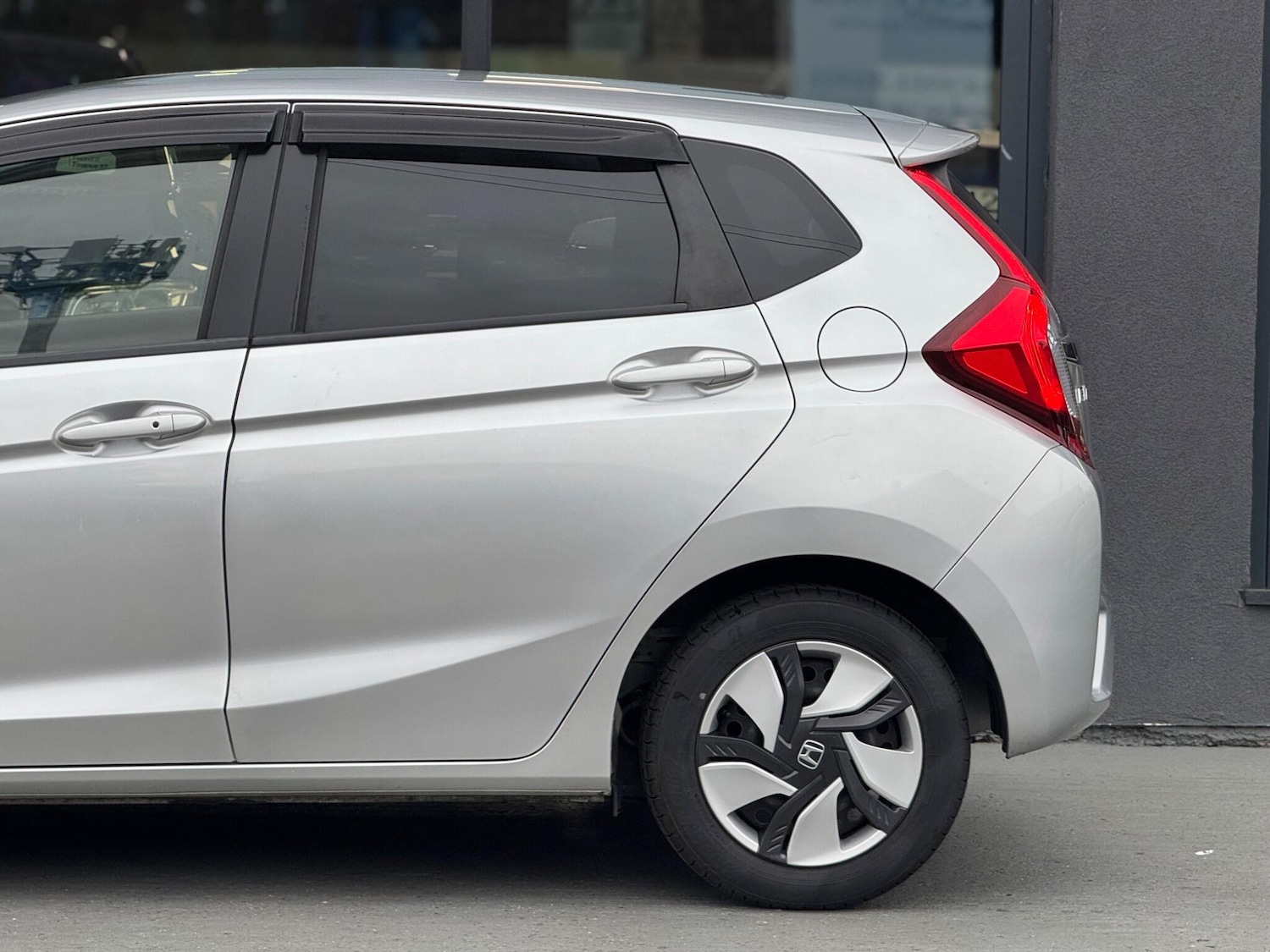 Used Honda Fit for sale - 77143334: Photo 11