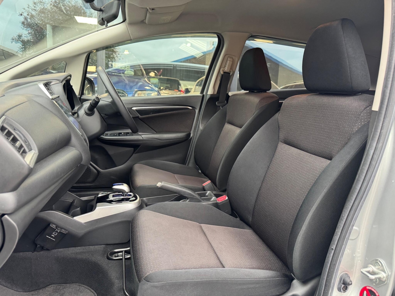 Used Honda Fit for sale - 77143334: Photo 14