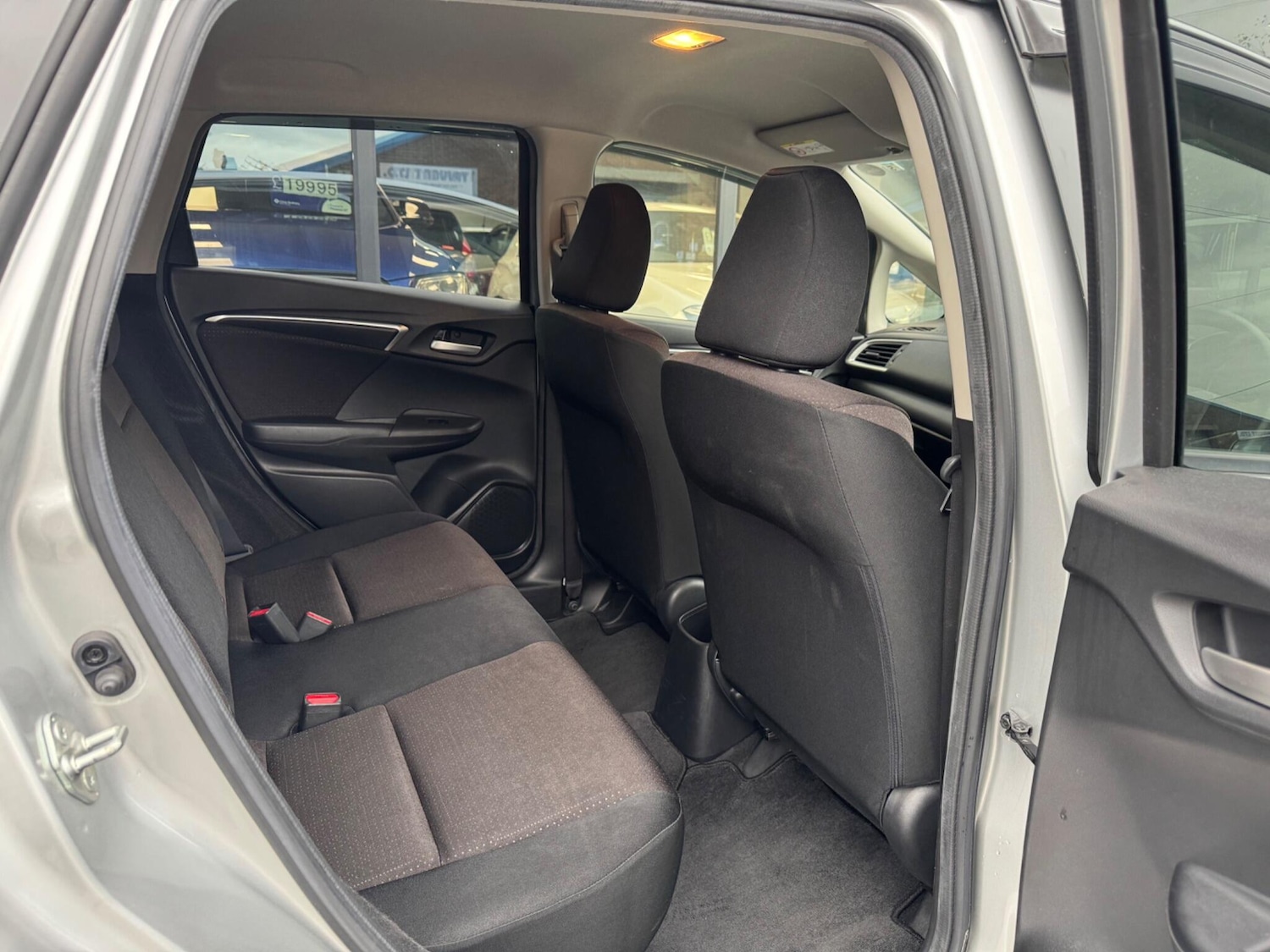 Used Honda Fit for sale - 77143334: Photo 28