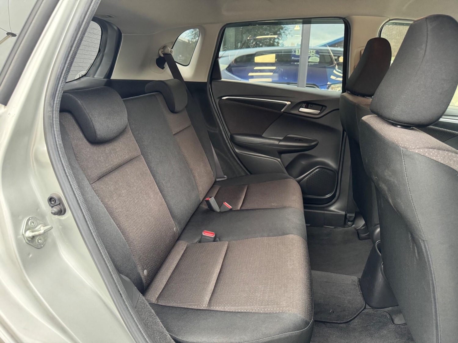 Used Honda Fit for sale - 77143334: Photo 29