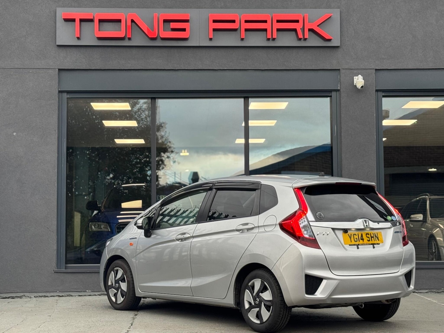 Used Honda Fit for sale - 77143334: Photo 3