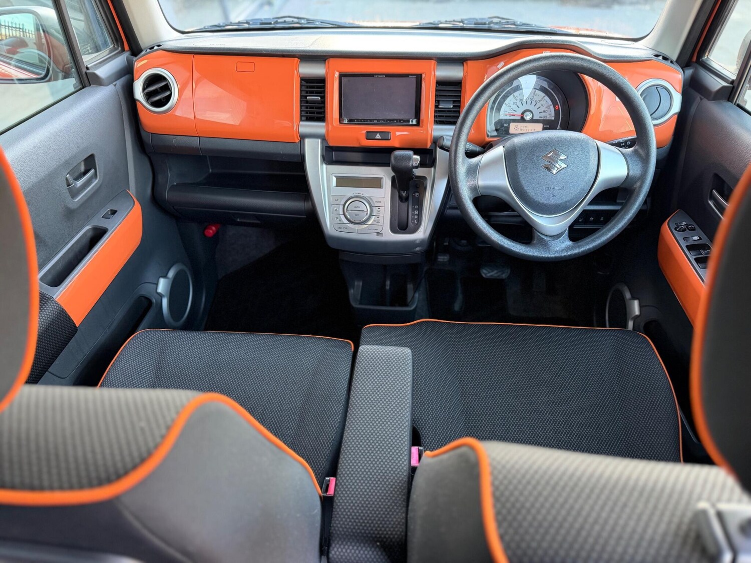 Used Suzuki Hustler for sale - 77497372: Photo 8