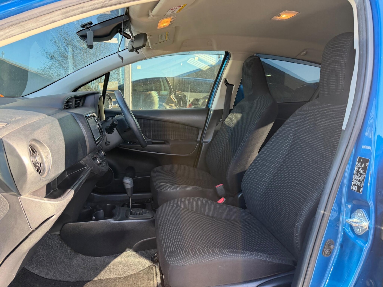 Used Toyota Yaris for sale - 78127325: Photo 15