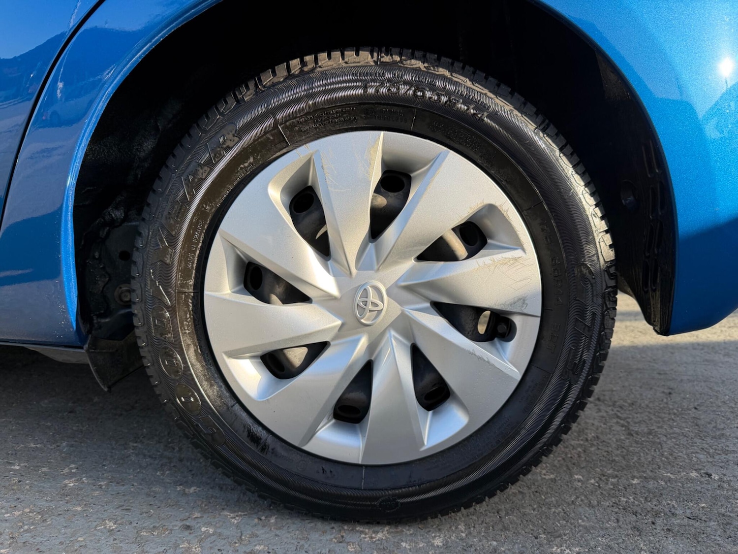 Used Toyota Yaris for sale - 78127325: Photo 33