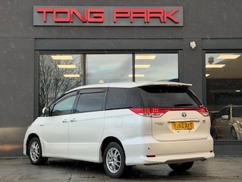 Used Toyota Estima 2012 for sale - 78362010: Photo