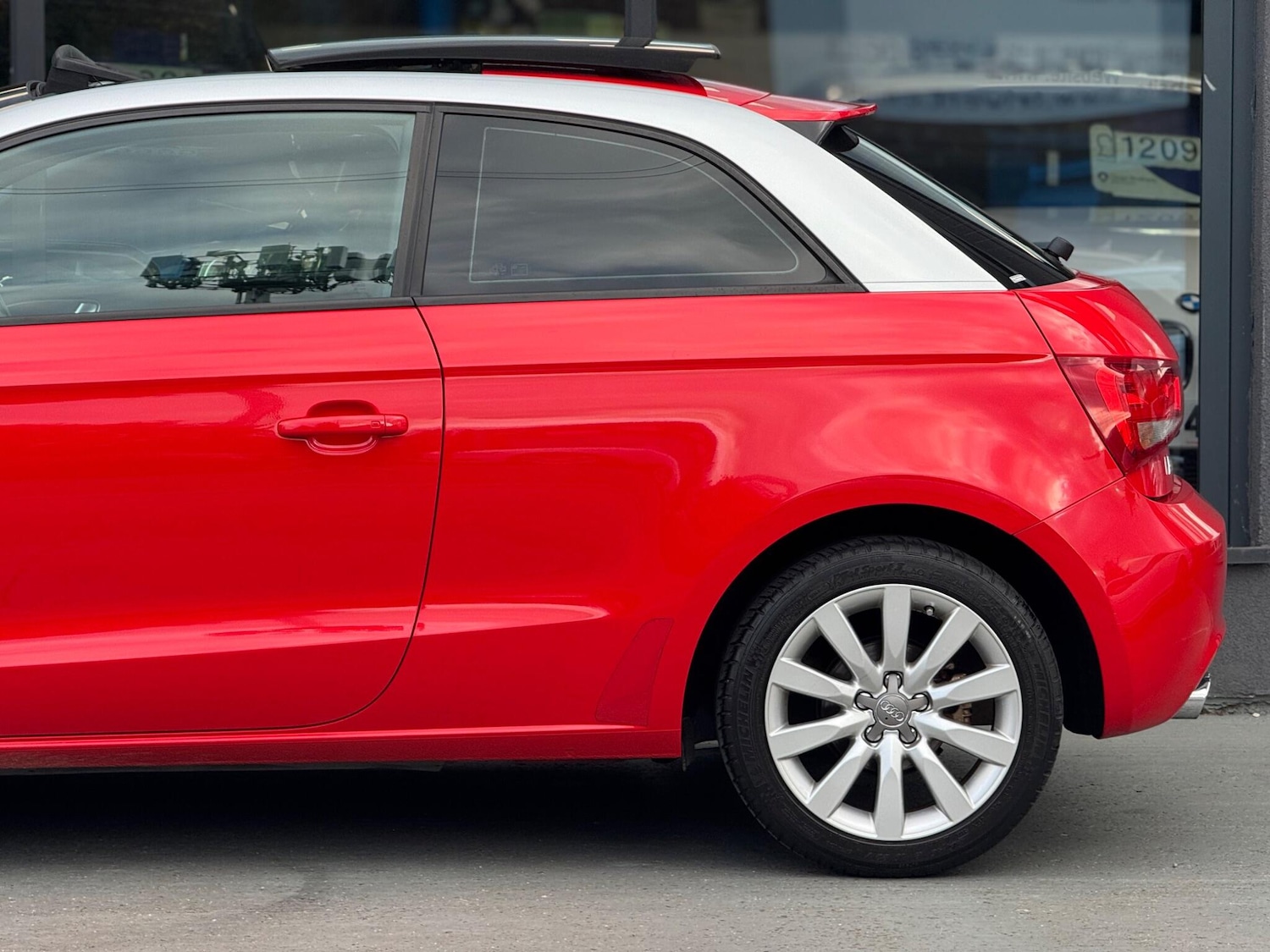 Used Audi A1 for sale - 77238380: Photo 11