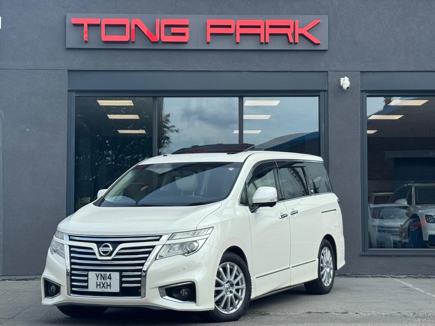 Used Nissan Elgrand 2025 for sale - 78058866: Photo 8